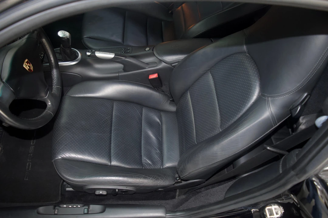 2004 Porsche 996 Carrera 4S - Image 27 of 31