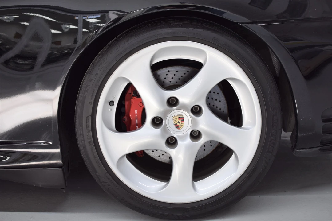 2004 Porsche 996 Carrera 4S - Image 10 of 31