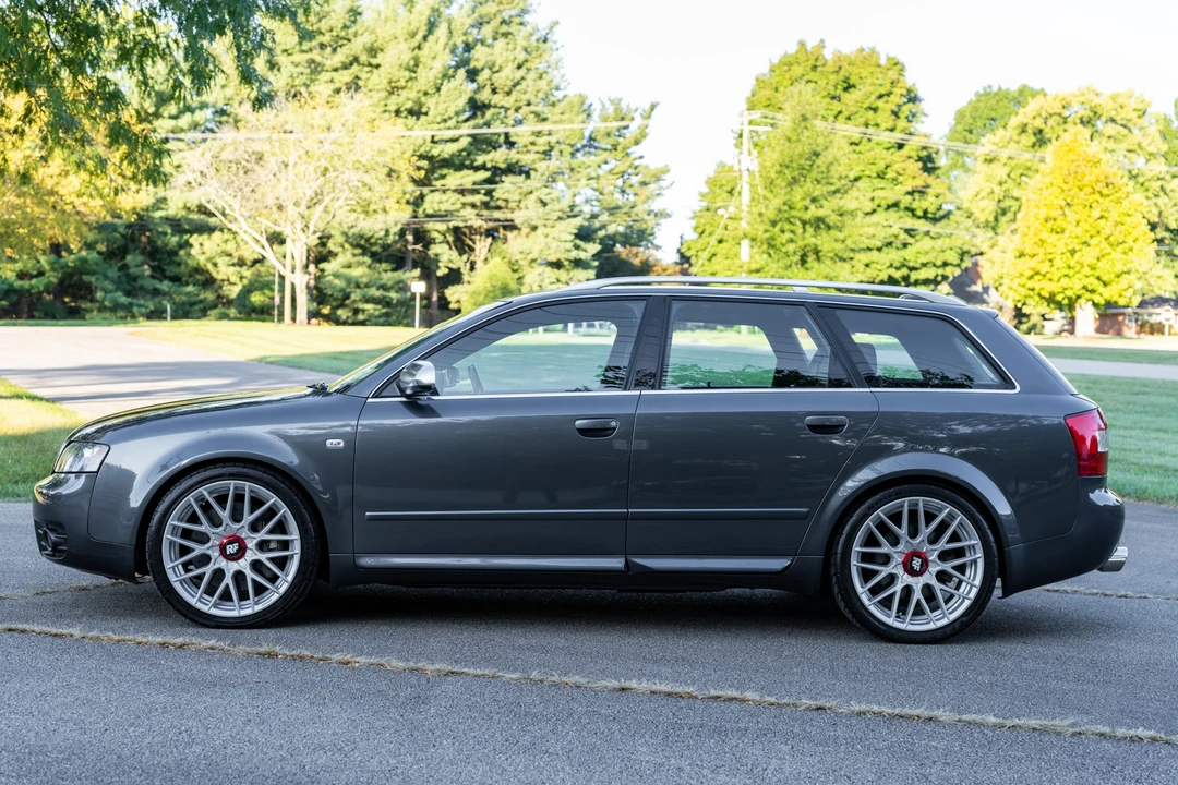 2005 Audi B6 S4 - Image 9 of 31