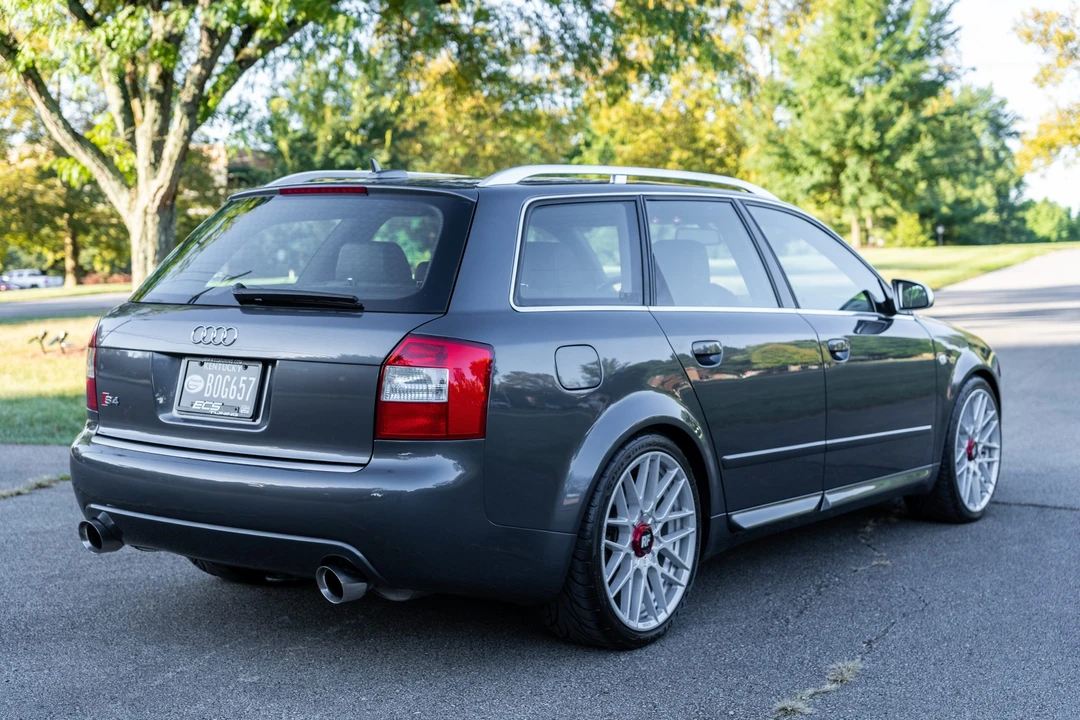2005 Audi B6 S4 - Image 6 of 31