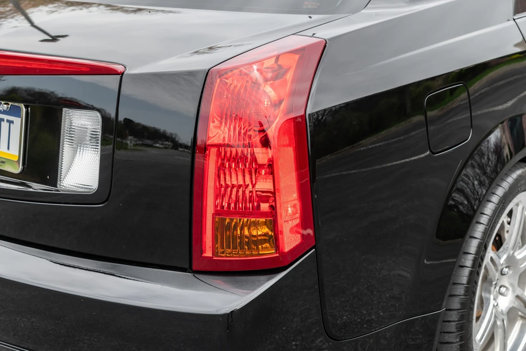 2005 Cadillac CTS-V 1st Gen - Image 21 of 31