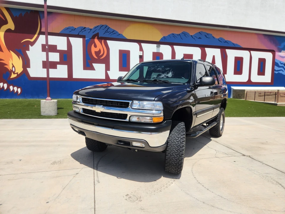 2005 Chevrolet Tahoe 2nd Gen - Image 2 of 31