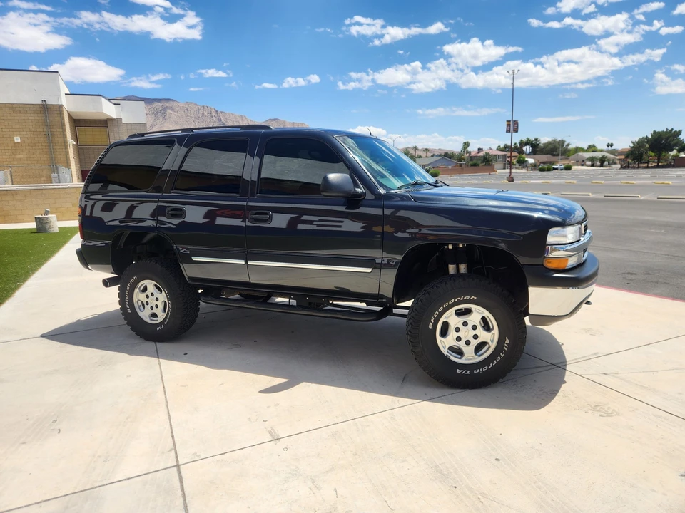2005 Chevrolet Tahoe 2nd Gen - Image 11 of 31