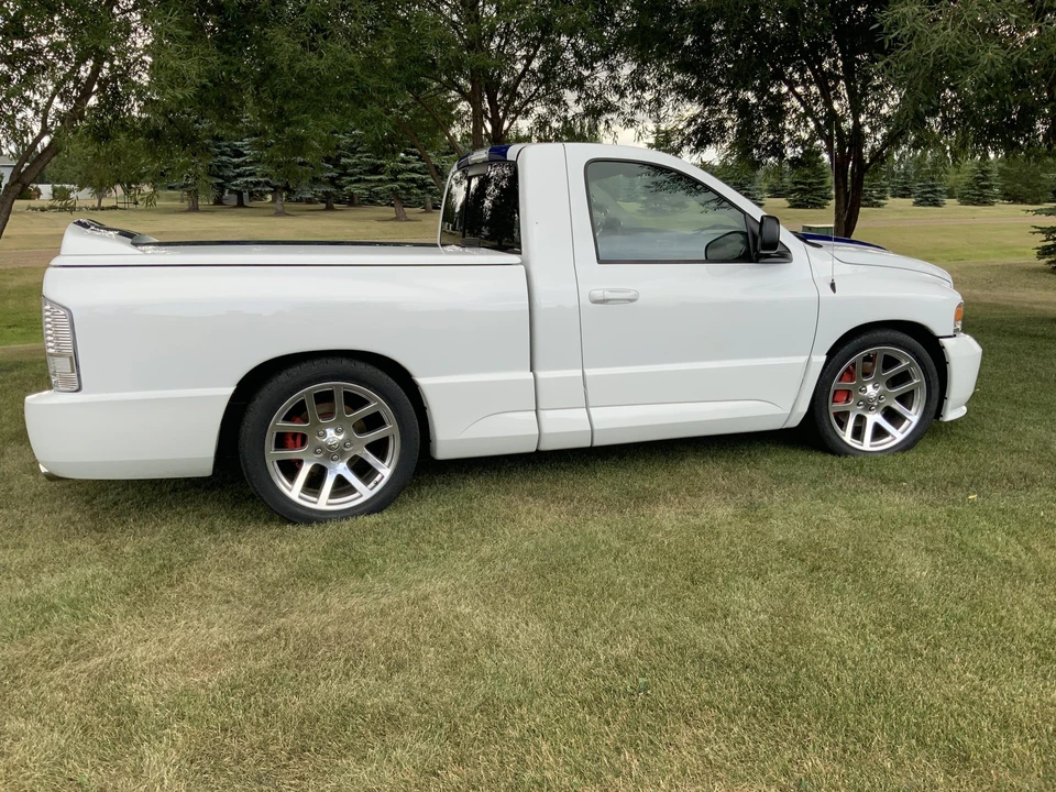 2005 Dodge Ram SRT-10 3rd Gen - Image 11 of 31