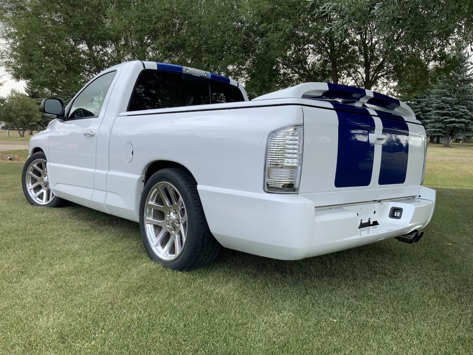 2005 Dodge Ram SRT-10 3rd Gen - Image 20 of 31