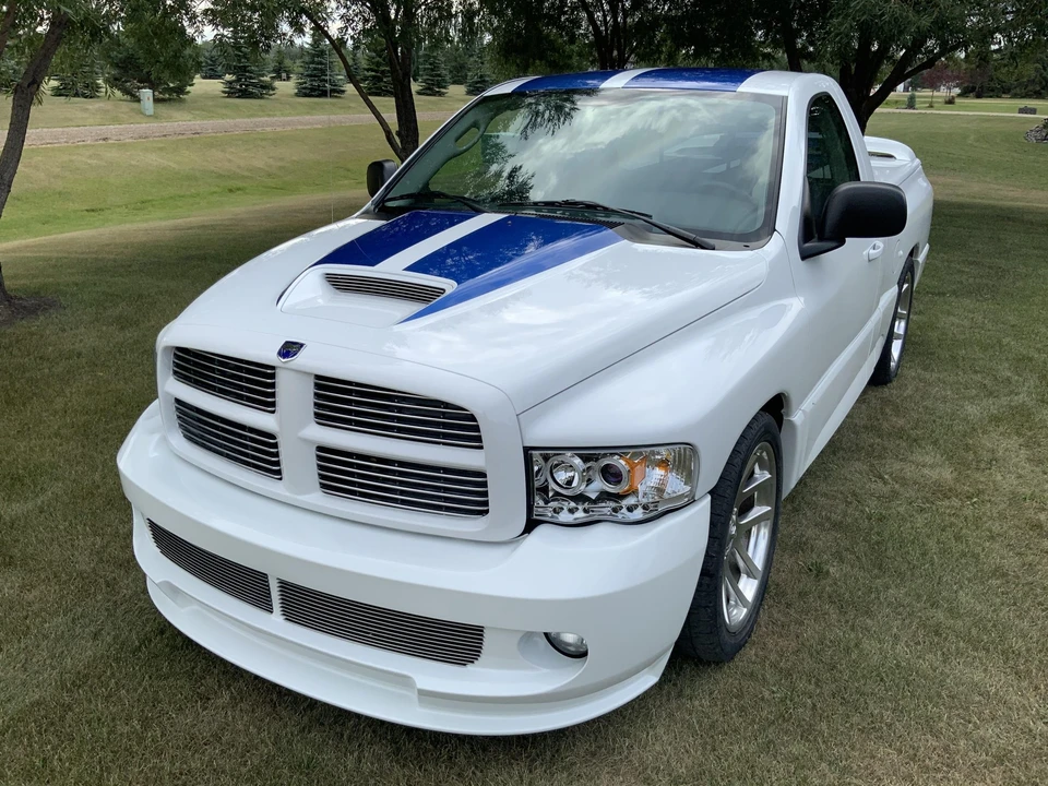 2005 Dodge Ram SRT-10 3rd Gen - Image 29 of 31