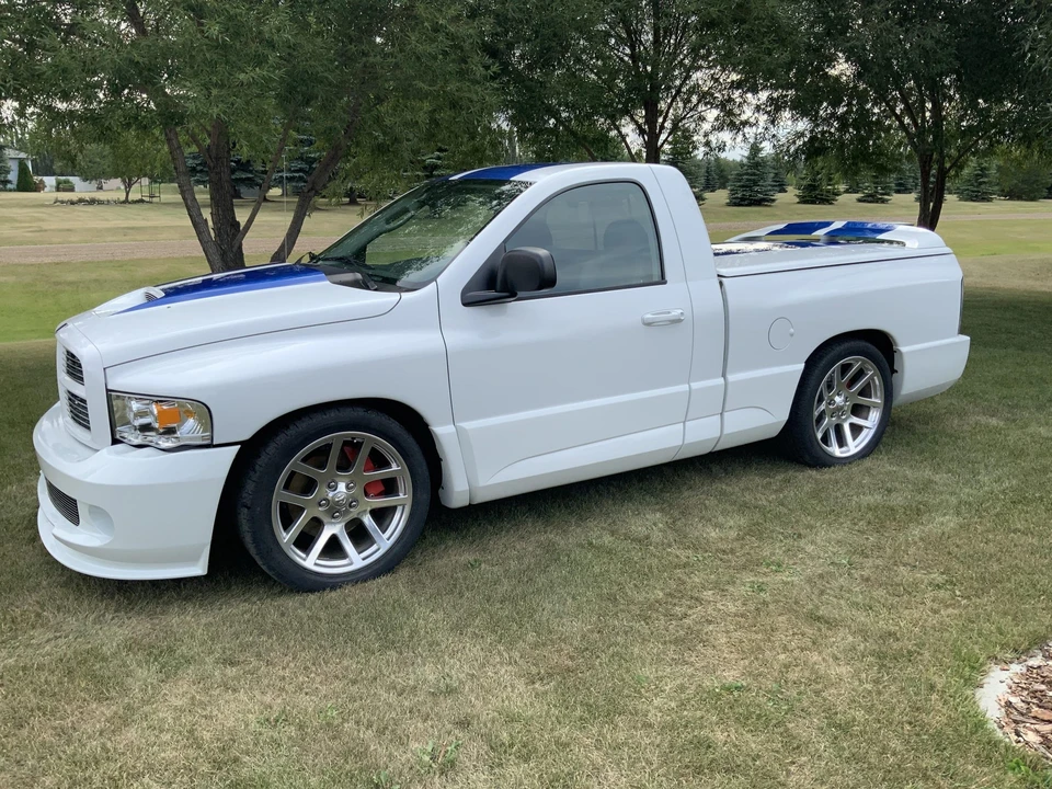 2005 Dodge Ram SRT-10 3rd Gen - Image 25 of 31