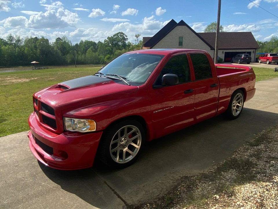 2005 Dodge Ram SRT-10 3rd Gen - Image 27 of 31