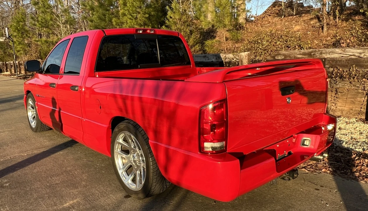 2005 Dodge Ram SRT-10 3rd Gen - Image 13 of 31
