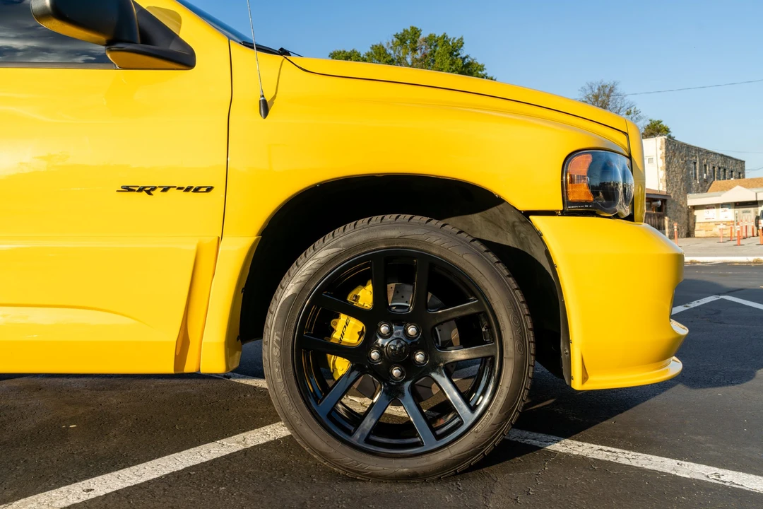 2005 Dodge Ram SRT-10 3rd Gen - Image 25 of 31