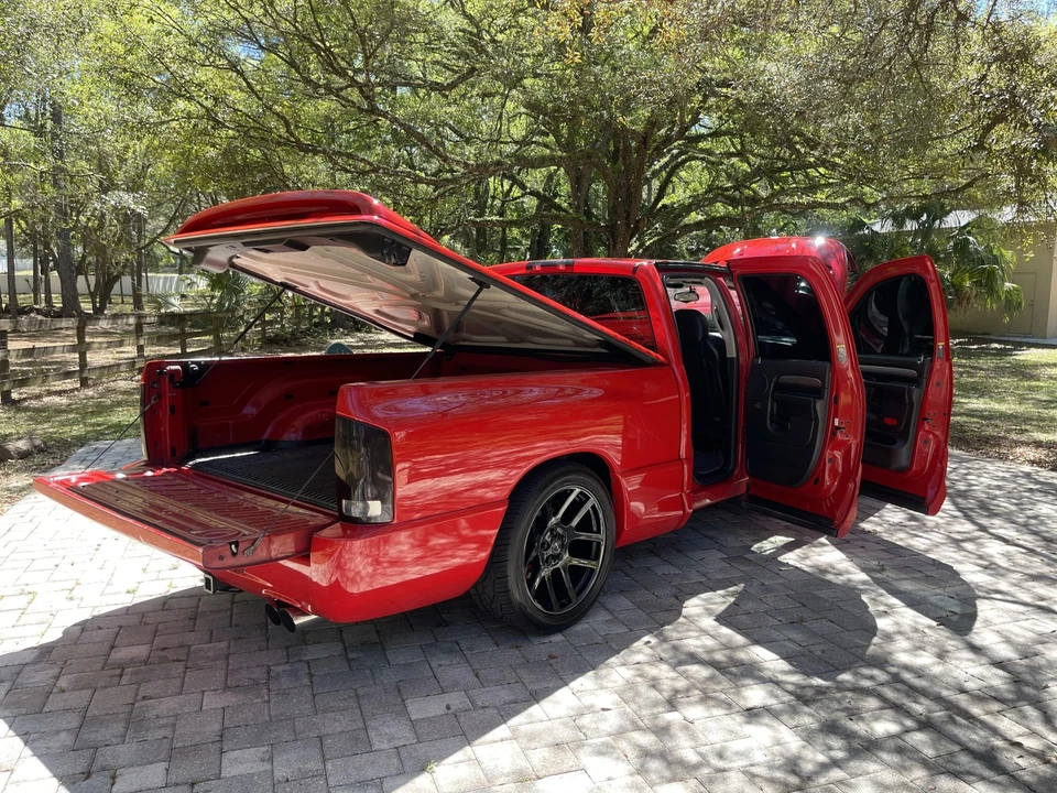 2005 Dodge Ram SRT-10 3rd Gen - Image 20 of 31