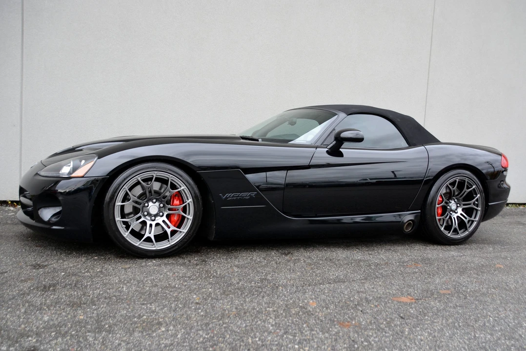 2005 Dodge Viper 3rd Gen - Image 28 of 31
