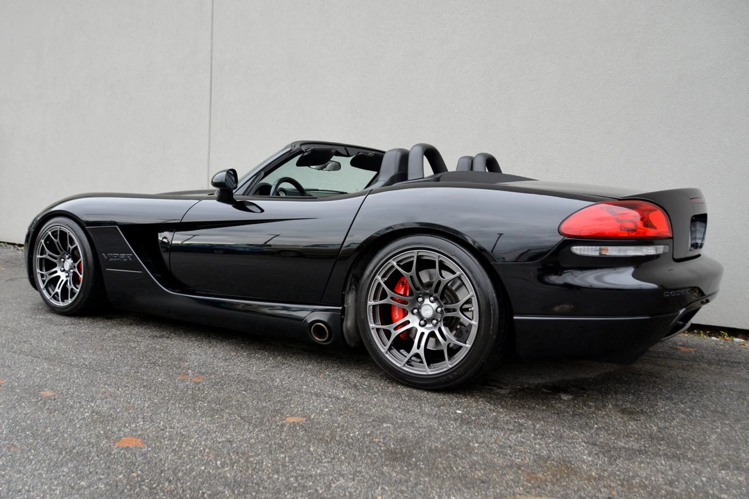 2005 Dodge Viper 3rd Gen - Image 23 of 31