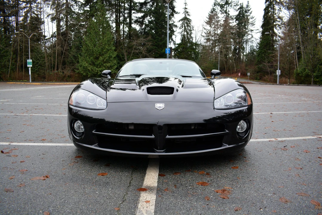 2005 Dodge Viper 3rd Gen - Image 2 of 31