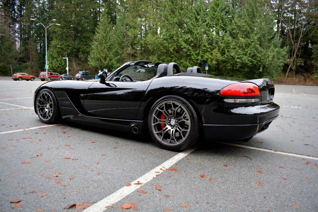 2005 Dodge Viper 3rd Gen - Image 5 of 31