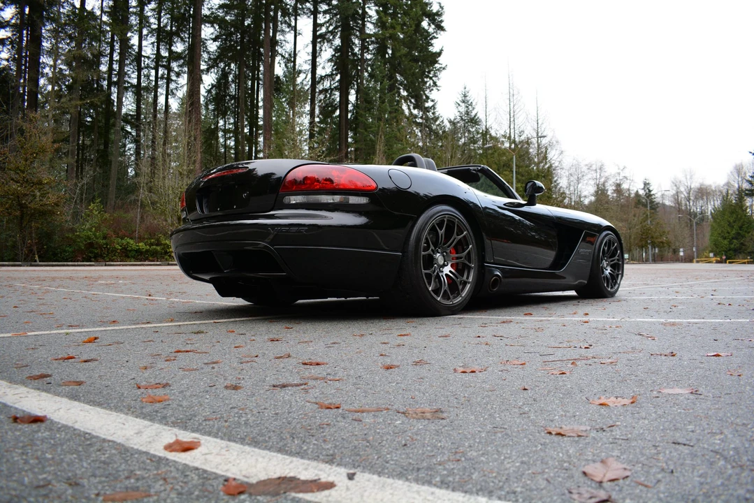 2005 Dodge Viper 3rd Gen - Image 15 of 31