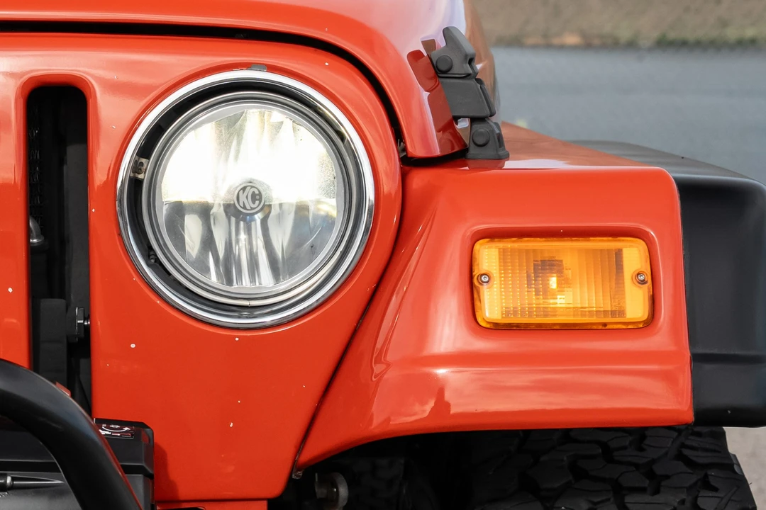 2005 Jeep TJ Wrangler - Image 28 of 31