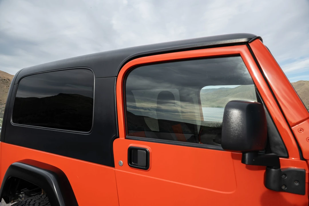 2005 Jeep TJ Wrangler - Image 17 of 31