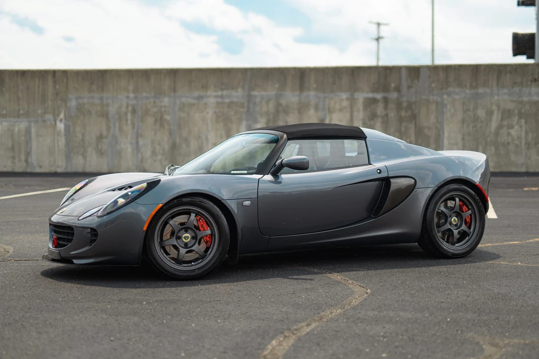2005 Lotus Elise Series 2 - Image 2 of 31