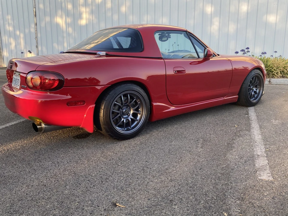 2005 Mazda NB MX-5 Miata - Image 9 of 31