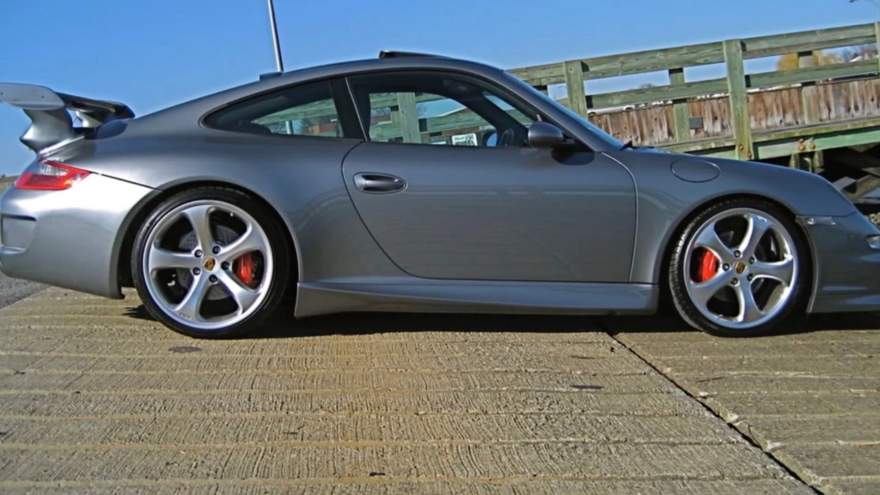2005 Porsche 997 Carrera S - Image 22 of 31