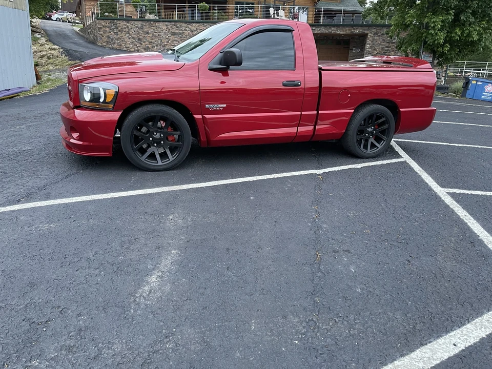 2006 Dodge Ram SRT-10 3rd Gen - Image 3 of 31