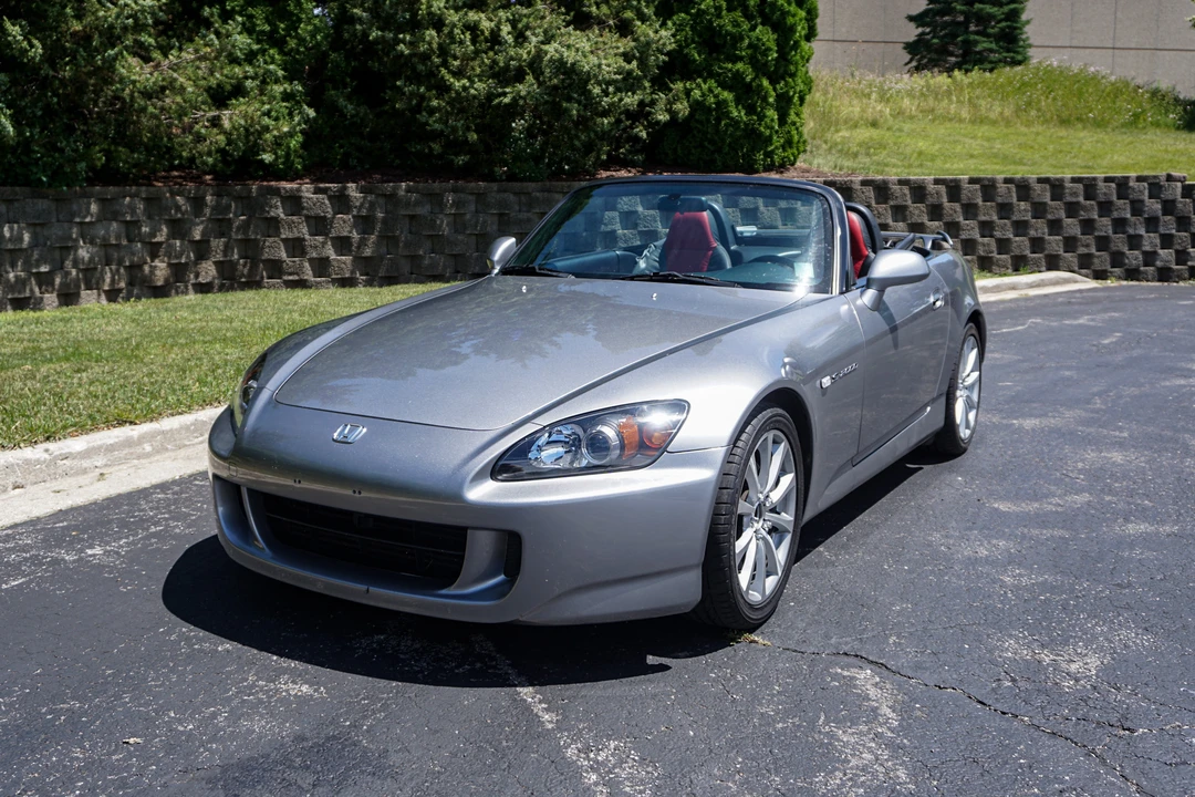 2006 Honda AP2 S2000 - Image 2 of 31