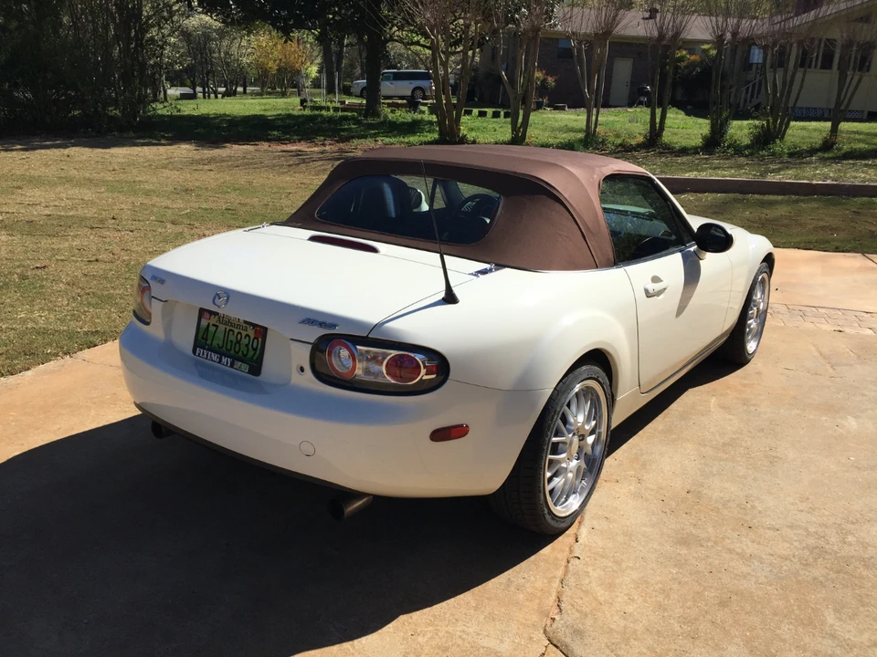 2006 Mazda NC MX-5 Miata - Image 13 of 31
