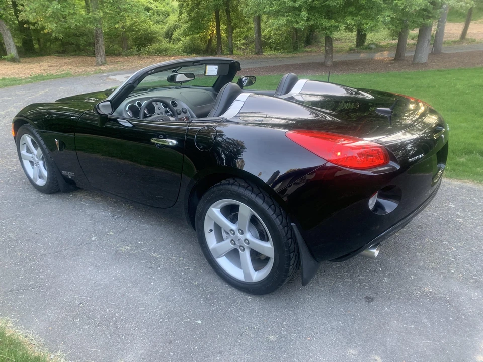2006 Pontiac Solstice - Image 12 of 31