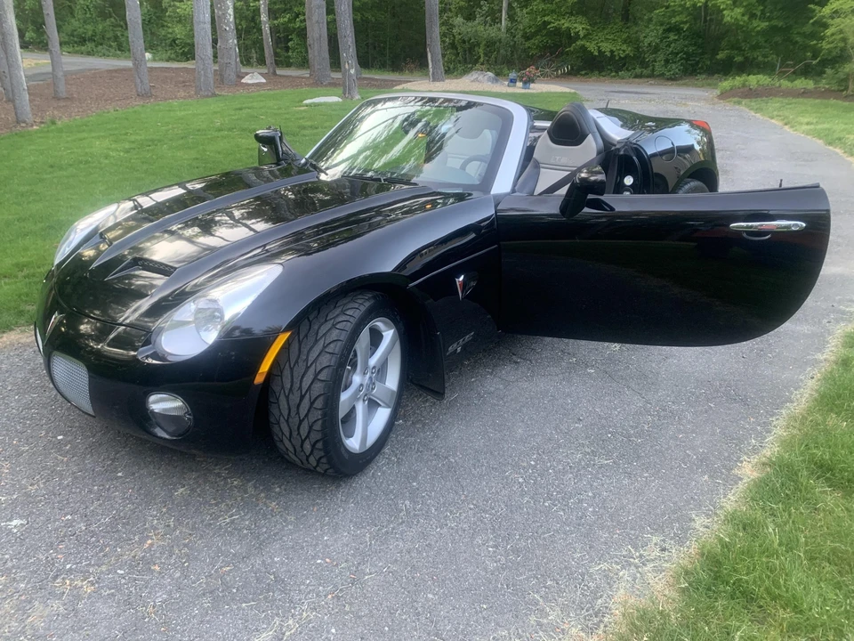 2006 Pontiac Solstice - Image 24 of 31