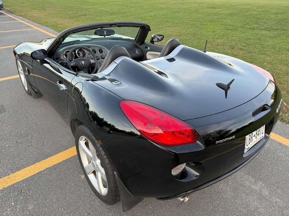 2006 Pontiac Solstice - Image 12 of 31