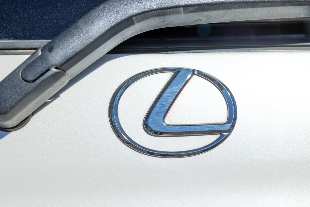 2007 Lexus LX 2nd Gen - Image 31 of 31