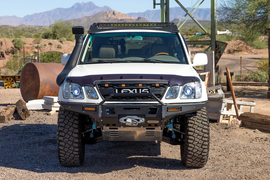 2007 Lexus LX 2nd Gen - Image 11 of 31