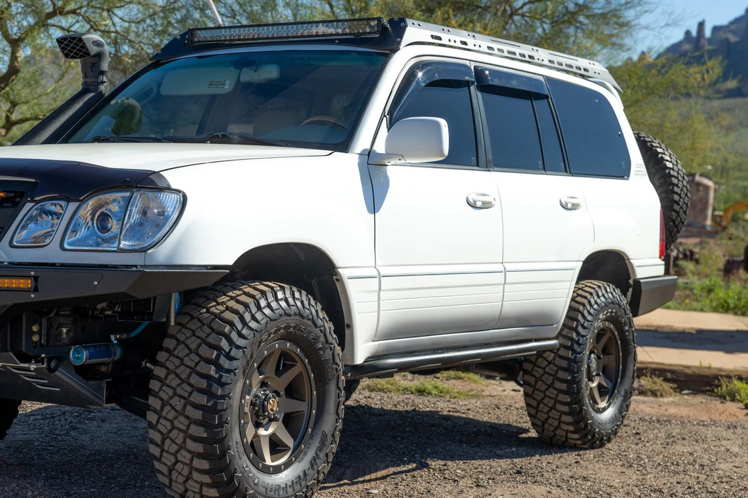 2007 Lexus LX 2nd Gen - Image 13 of 31