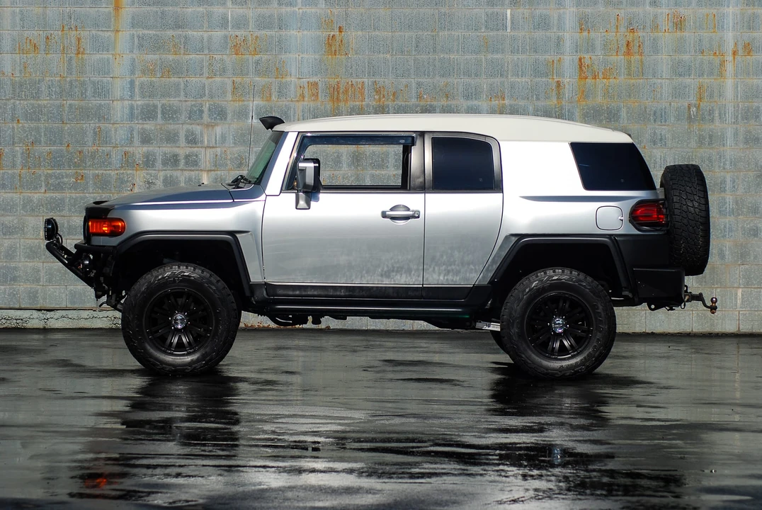 2007 Toyota FJ Cruiser - Image 5 of 31