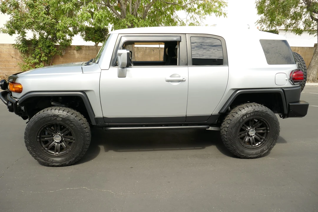 2007 Toyota FJ Cruiser - Image 20 of 31