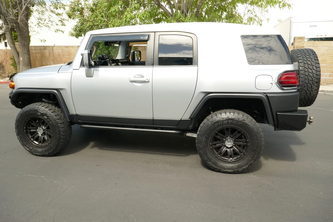 2007 Toyota FJ Cruiser - Image 21 of 31