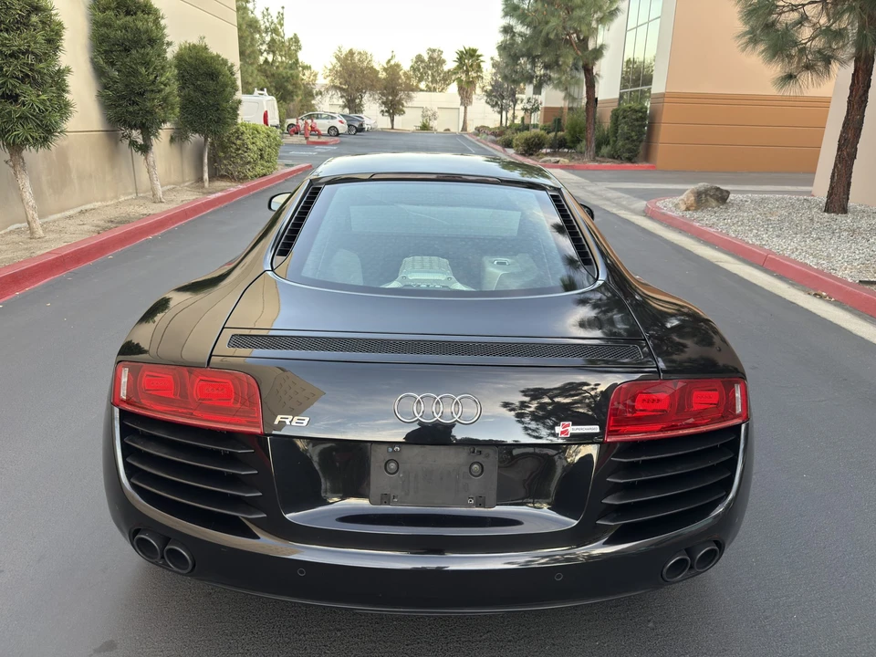2008 Audi 42 R8 - Image 18 of 31