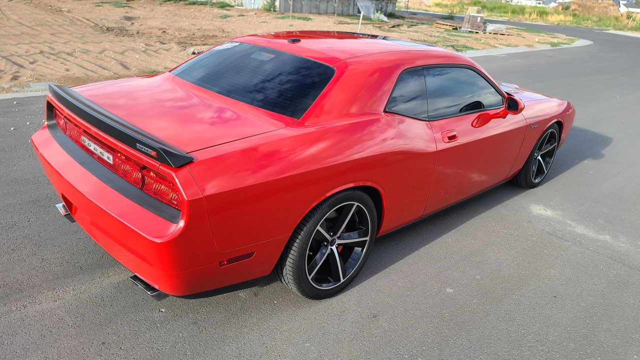 2009 Dodge Challenger SRT8 & 392 3rd Gen - Image 26 of 31