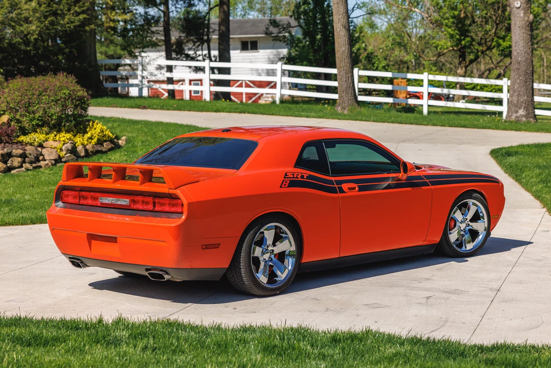 2009 Dodge Challenger SRT8 & 392 3rd Gen - Image 15 of 31