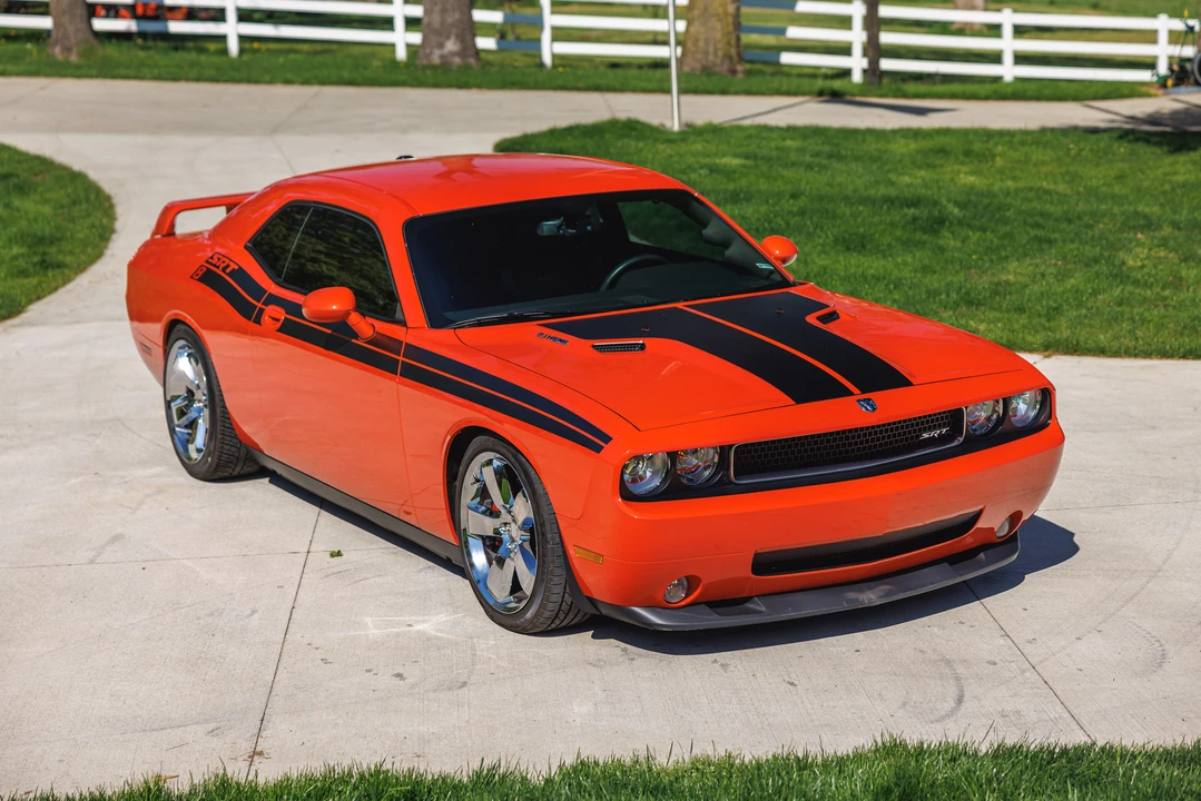 2009 Dodge Challenger SRT8 & 392 3rd Gen - Image 8 of 31