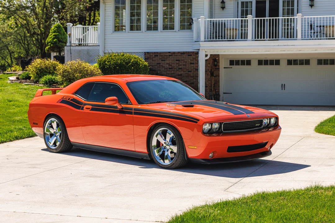 2009 Dodge Challenger SRT8 & 392 3rd Gen - Image 10 of 31