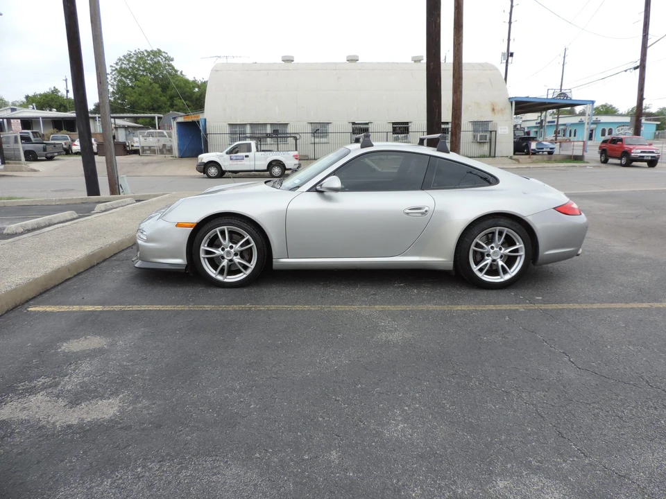 2009 Porsche 997 Carrera - Image 25 of 31