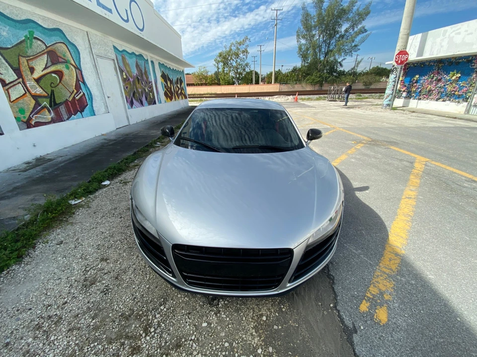 2010 Audi 42 R8 - Image 12 of 31