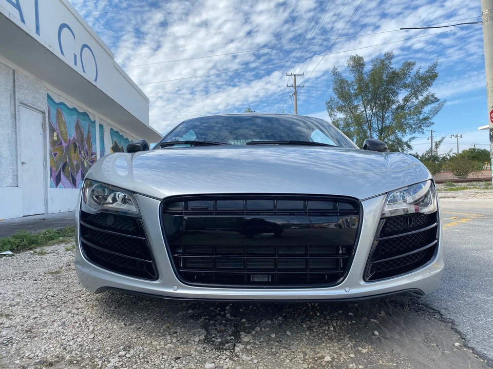 2010 Audi 42 R8 - Image 14 of 31