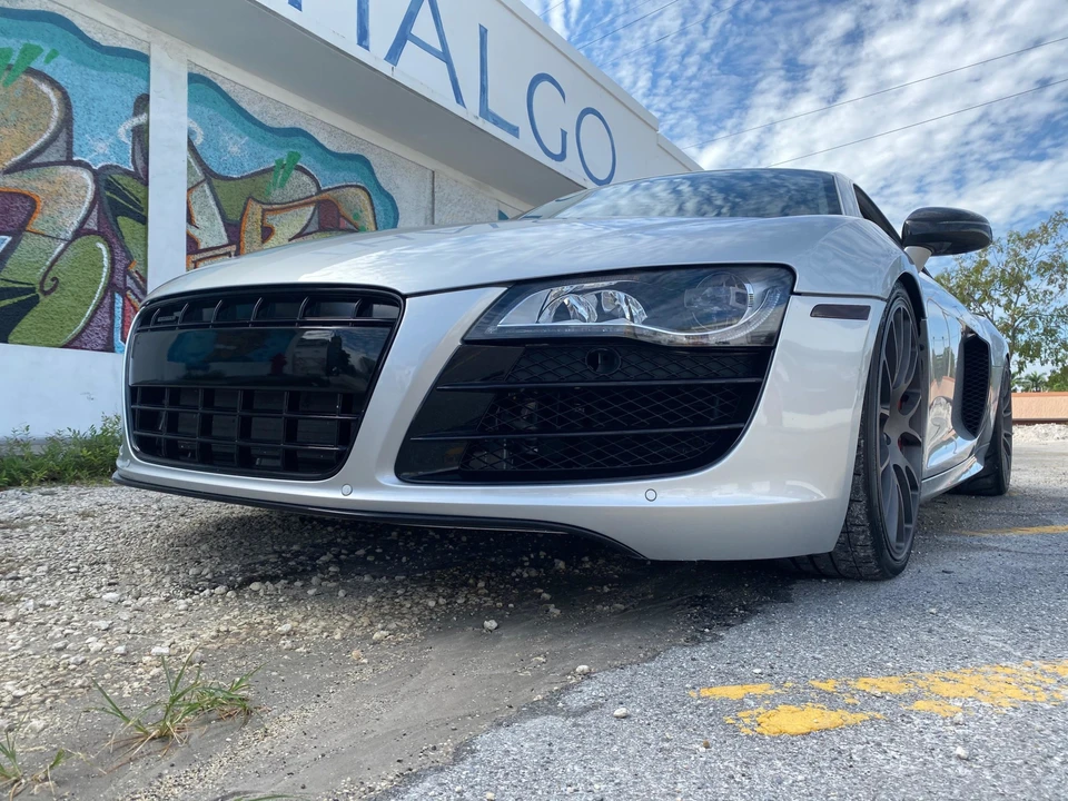 2010 Audi 42 R8 - Image 16 of 31