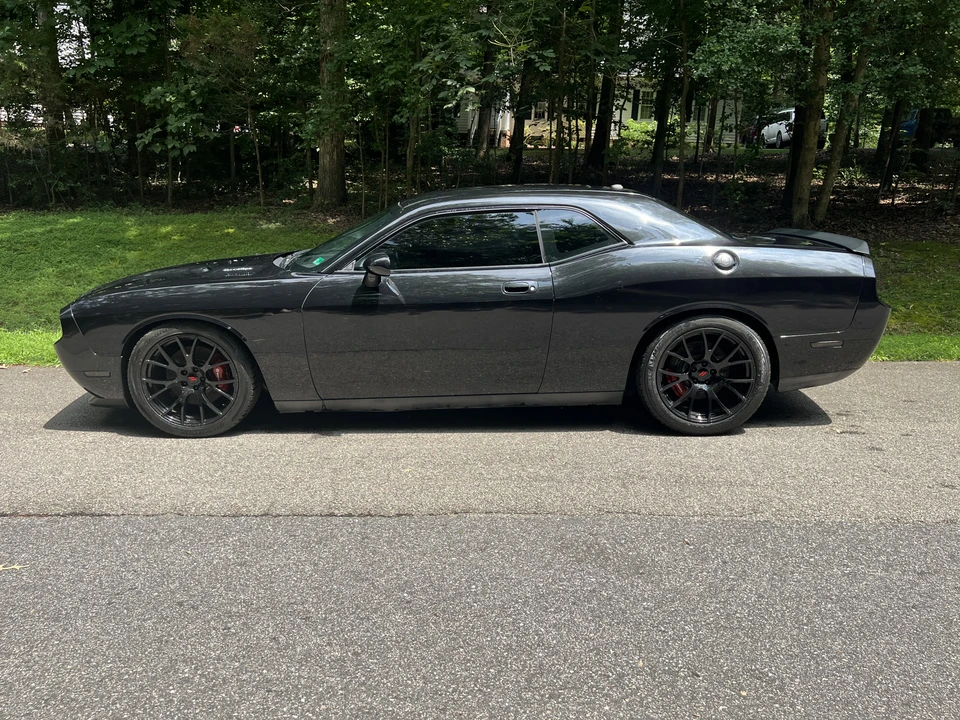 2010 Dodge Challenger SRT8 & 392 3rd Gen - Image 2 of 31