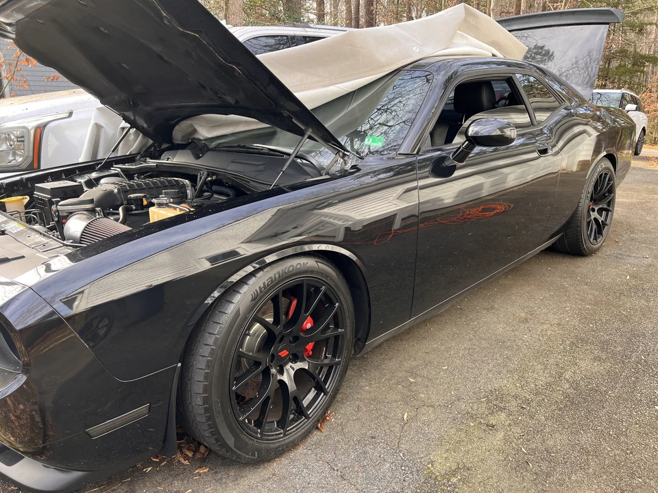 2010 Dodge Challenger SRT8 & 392 3rd Gen - Image 24 of 31