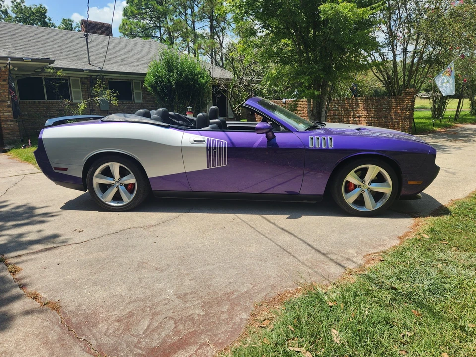 2010 Dodge Challenger SRT8 & 392 3rd Gen - Image 12 of 31