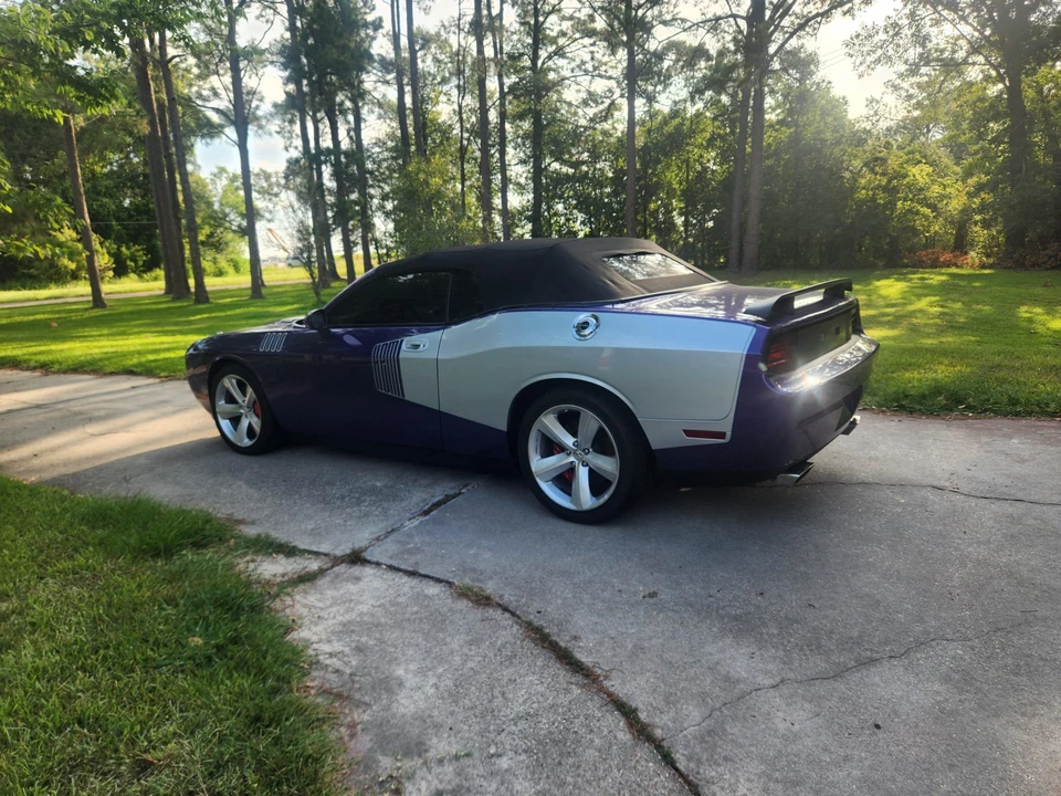 2010 Dodge Challenger SRT8 & 392 3rd Gen - Image 19 of 31